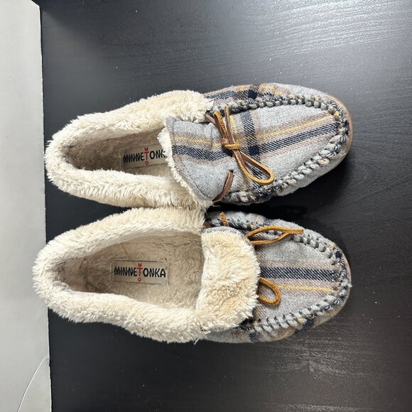 MINNETONKA Grey Plaid Sherpa Lined Slippers Size 8 - Picture 2 of 12